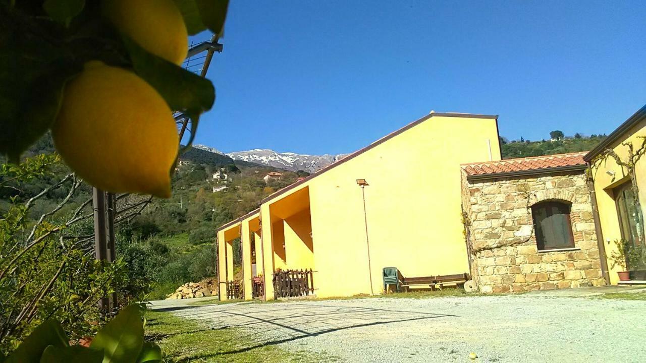 Villaggio Dei Balocchi Castelbuono  Bagian luar foto