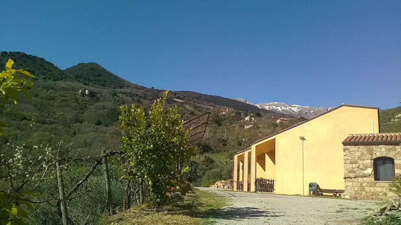 Villaggio Dei Balocchi Castelbuono  Bagian luar foto
