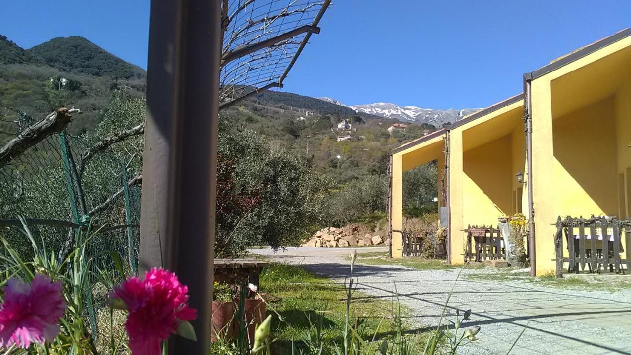 Villaggio Dei Balocchi Castelbuono  Bagian luar foto
